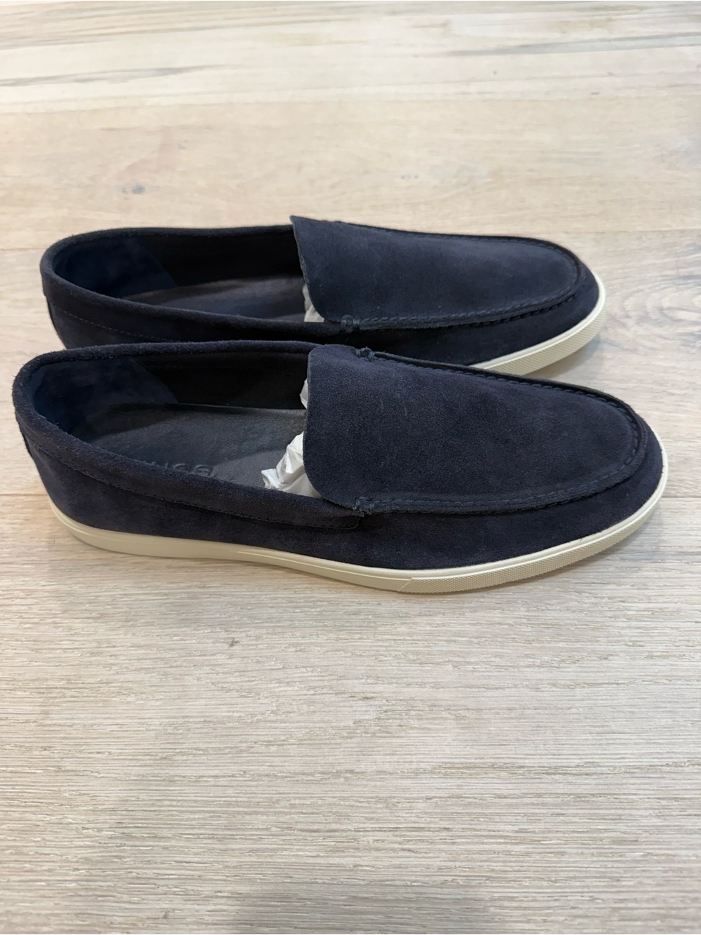 Vince Sonoma Casual Slip-On Loafers in Dark Navy Suede Size 9